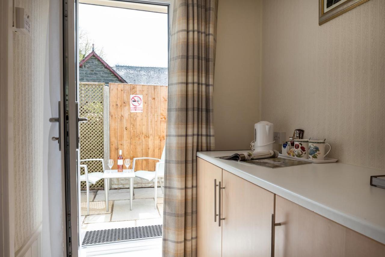 Estuary Lodge Motel B&B Talsarnau Bagian luar foto